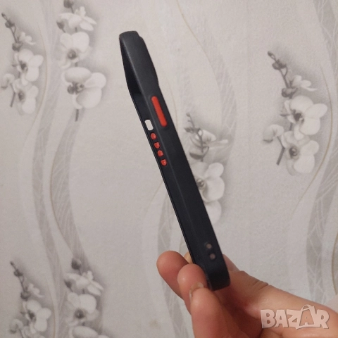 Karl Lagerfeld Кейс/ гръб/ калъф за телефон iPhone 13/14 plus , снимка 4 - Калъфи, кейсове - 52879454