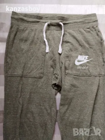 NIKE GYM VNTG PANT OLIVE - страхотно дамско долнище КАТО НОВО С, снимка 6 - Спортни екипи - 48044487