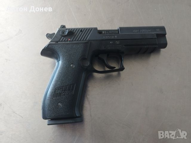 Пистолет Зиг Зауер Москито, снимка 1 - Оборудване и аксесоари за оръжия - 45890413