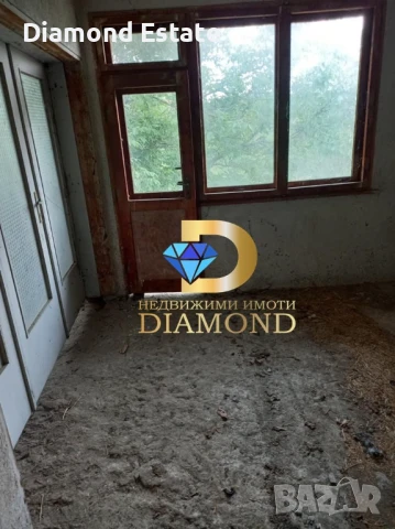 Триетажна къща в село Татарево общ. Първомай, снимка 8 - Къщи - 50778826