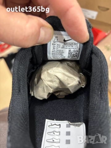Nike - Versair DZ3547-001 номер 38.5 дамски черни Оригинал Код 3324, снимка 3 - Маратонки - 52990443