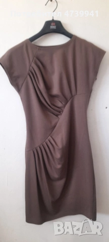 Елегантна дамска рокля в кафяв цвят