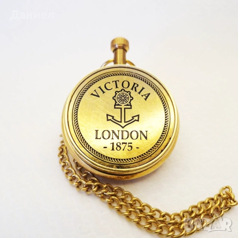 Часовник от бронз с ретро дизайн в дървена кутия, снимка 3 - Джобни - 51866917