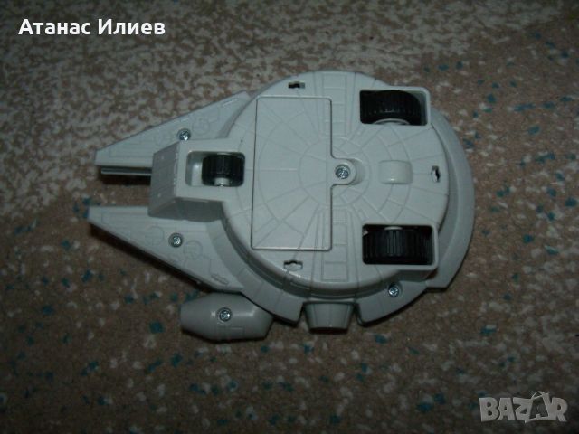 Космически кораб от Star Wars Хилядолетния сокол фигурка, снимка 4 - Влакчета, самолети, хеликоптери - 46219970