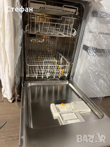 Миялна за вграждане Miele, снимка 3 - Съдомиялни - 53478033
