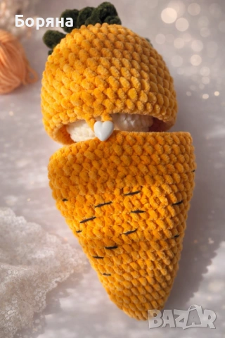 Зайче в морков, снимка 2 - Плюшени играчки - 53801150