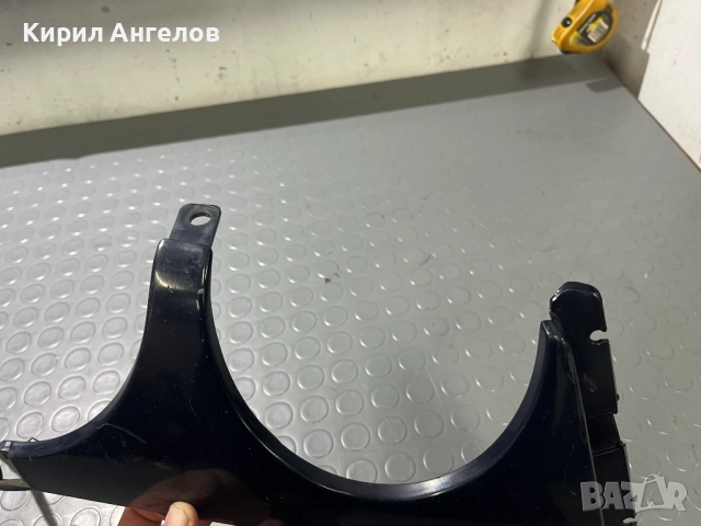 Пластмасата на десния фар за Mercedes E-class W210 (преди фейс), снимка 4 - Части - 52249291