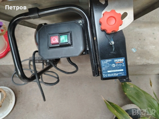 Машина за водно рязане 900W 41mm, снимка 2 - Диамантени и режещи инструменти - 54229379