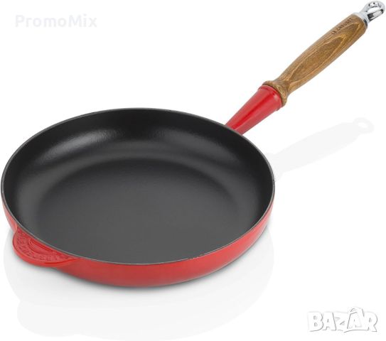 Чугунен тиган Le Creuset Cerise 20058240600460 Cherry Red 24см Чугунен емайлиран тиган дървена дръжк, снимка 4 - Съдове за готвене - 45762661