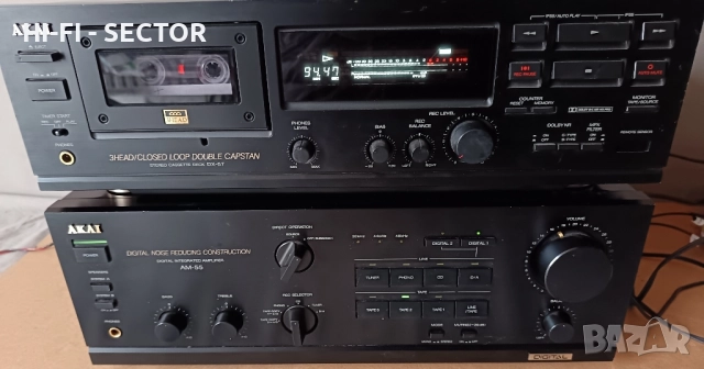 AKAI усилвател 