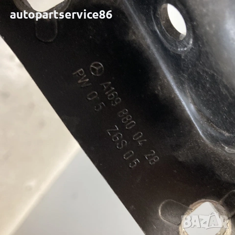 Предна дясна панта на капака за Mercedes B Class A Class W245 (2008) A1698800428, снимка 2 - Части - 54088401