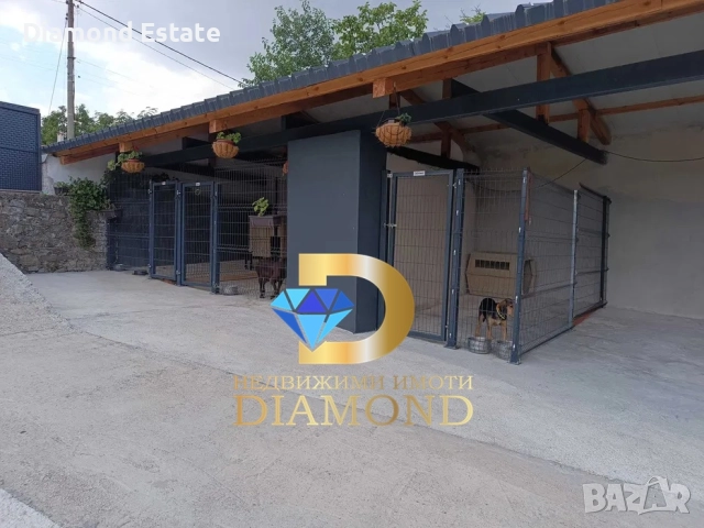 Двуетажна къща в село Кирилово, обл. Стара Загора, снимка 6 - Къщи - 52466980