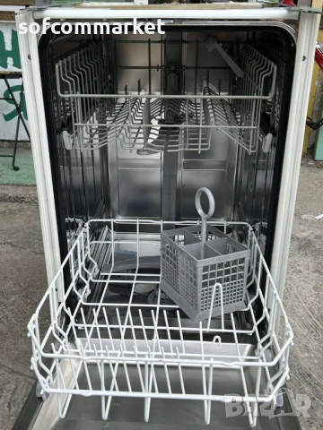 Съдомиялна за пълно вграждане 45 cm Siemens SF, снимка 5 - Съдомиялни - 50444382