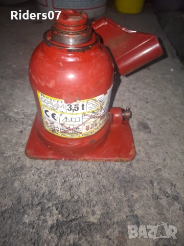 маслен крик ивеко дейли, снимка 3 - Аксесоари и консумативи - 53698067