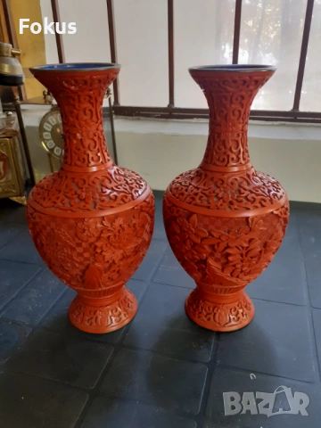 Cinnabar Laquer -чифт прелестни стари китайски вази уникални
