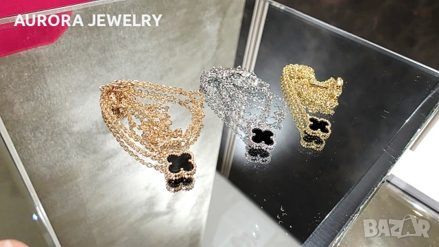 Van Cleef & Arpels VCA Gold Black Onyx Sweet Alhambra Clover Дамско Колие, снимка 2 - Колиета, медальони, синджири - 54152823