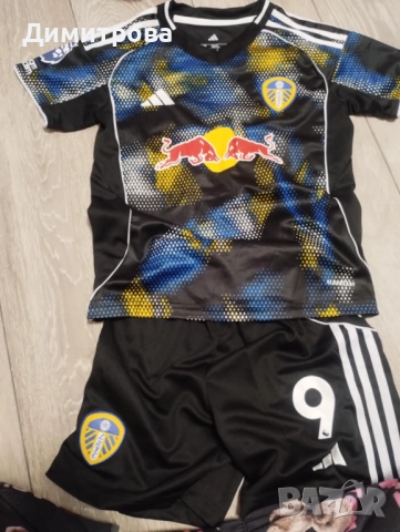 Детски футболни екипи