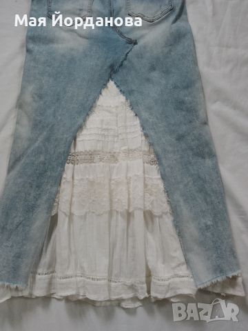 Дънкова дълга пола ,комбинирана с ефирна бяла пола, Бохо стил.Номер М., снимка 4 - Поли - 45568357
