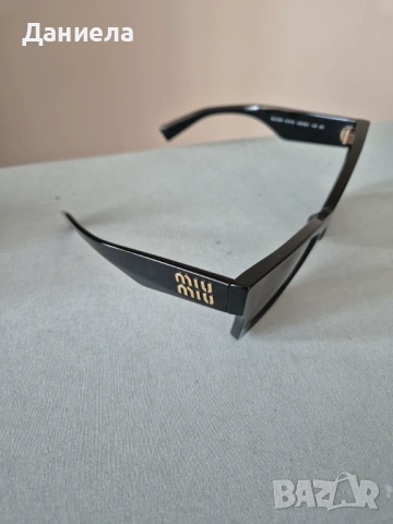 Слънчеви очила MIU MIU, снимка 4 - Слънчеви и диоптрични очила - 53807722