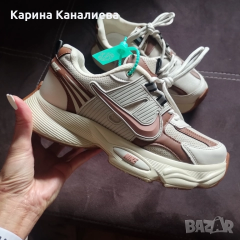 Дамски маратонки Nike, снимка 6 - Маратонки - 52351719