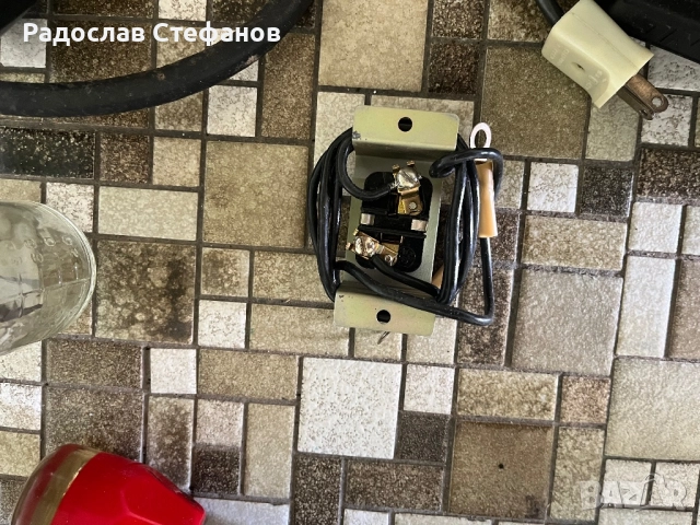 Ръчен електрически компресор Муст, снимка 6 - Антикварни и старинни предмети - 52246349