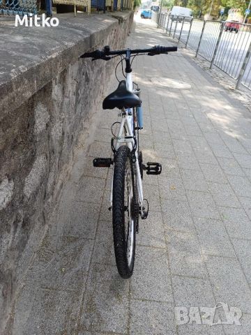 24цола алуминиев велосипед с 21скорости усилени капли амортисьори предни в перфектно  като ново , снимка 2 - Велосипеди - 46392518