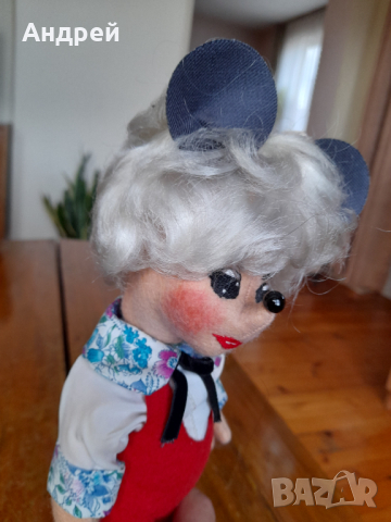 Стара кукла Мини Маус, снимка 3 - Други ценни предмети - 44941228