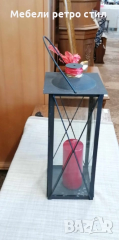 Коледен метален фенер с червена свещ и прозрачно стъкло с красиви декоративни елементи., снимка 7 - Декорация за дома - 52738841