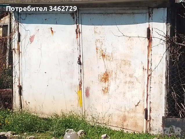 Продавам къща в гр. Каспичан, снимка 2 - Къщи - 54099554