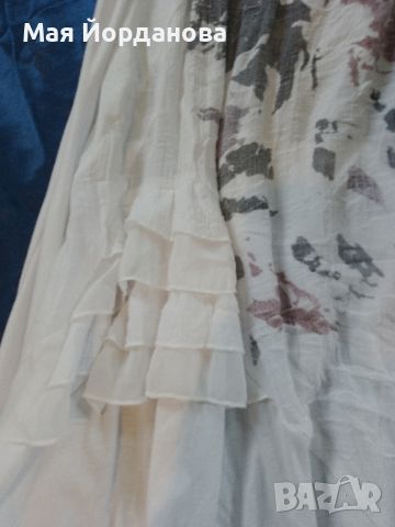 Асиметрична рокля комбинация от фин памук, коприна и трико, номер М, Л. с интересен принт отпред., снимка 2 - Рокли - 45304302