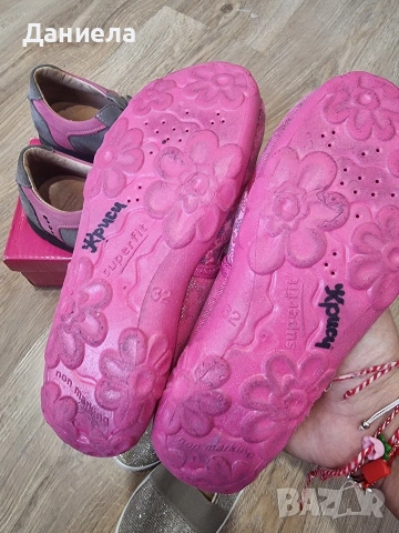 4 чифта обувки 31 и 32н + 2 чифта дънки 128, снимка 11 - Детски обувки - 53925474