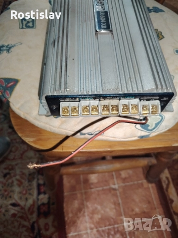 усилвател за кола, снимка 3 - Ресийвъри, усилватели, смесителни пултове - 51836241