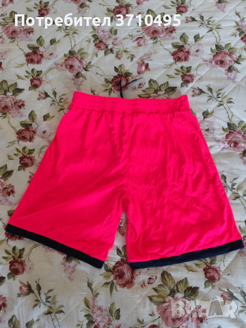 Продавам шорти Hummel на Брьондби , снимка 2 - Спортни дрехи, екипи - 53816040