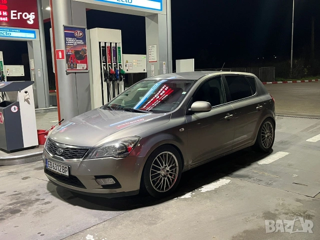 Kia ceed 2011 , снимка 2 - Автомобили и джипове - 53095470