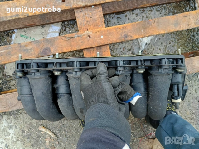 Всмукателен Колектор 94811001102 Porsche Cayenne S 4.5 2005г 9PA, снимка 3 - Части - 52007187