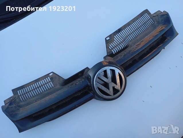 Решетка с емблема за голф мк5 производство 2003-2008