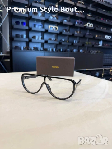 Очила  висок клас калъф на марката кутия сертификат  кърпичка tom ford Gucci , снимка 12 - Слънчеви и диоптрични очила - 53857840
