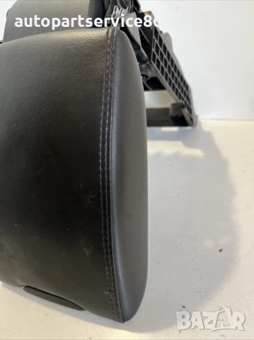 Преден подлакътник ЧЕРЕН  за Volvo S60 2.0 TDI (2012) 30755587, снимка 2 - Части - 54146091