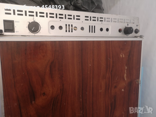 Продавам хладилник на12v, 220v и на газ. Размери:шир. 55см.,вис.-84см.,дълб.-55см., снимка 5 - Хладилници - 52265977