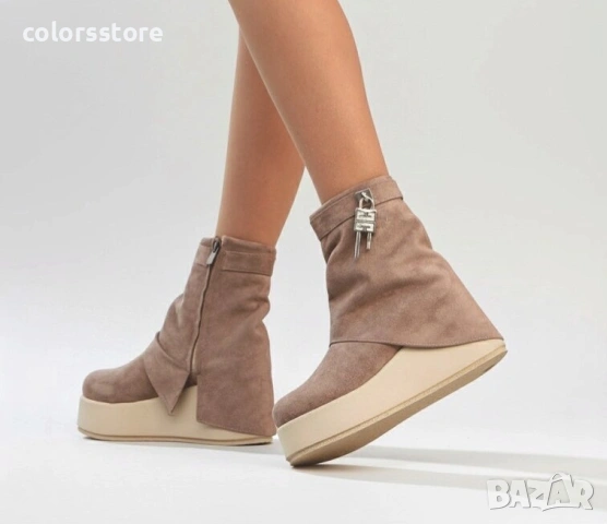 Боти на платформа - кафяв велур - DHG55

