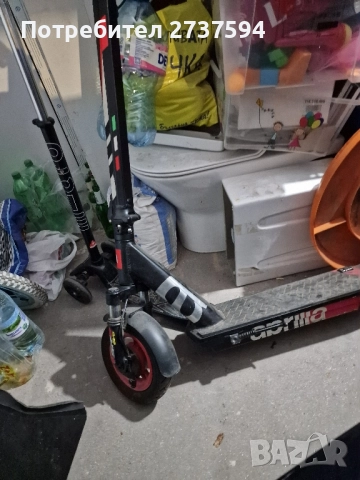 тротинетка aprilia, снимка 3 - Скейтборд, ховърборд, уейвборд - 52339686
