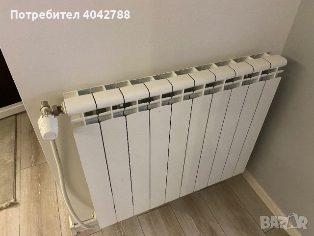 продавам Bosch, ел. котел TRONIC HEAT 3500 9 kW използван е само една година 2200 със 4 ри радиатора, снимка 4 - Отоплителни печки - 44937883