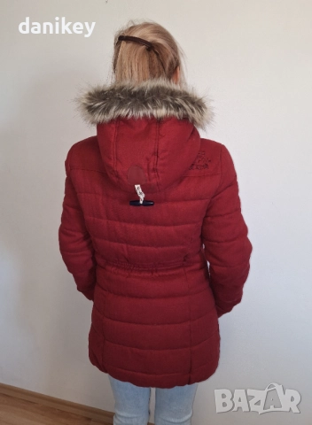 Дамско зимно яке палто Superdry размер small, снимка 9 - Якета - 52212467