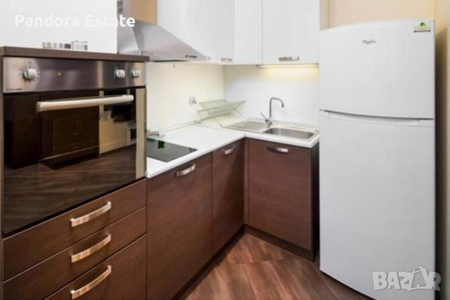 Продава двустаен апартамент в Центъра, снимка 2 - Апартаменти - 53674253