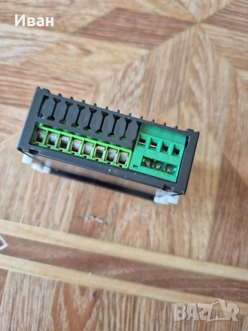 Терморегулатор хладилна витрина Dixell XT130c, снимка 4 - Хладилни витрини и фризери - 54266135