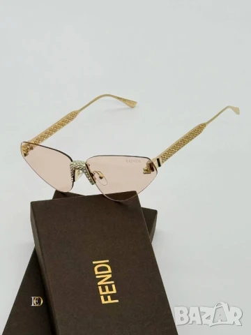 очила с калъф, кутия и ув защита fendi  cartier , снимка 5 - Слънчеви и диоптрични очила - 50738216