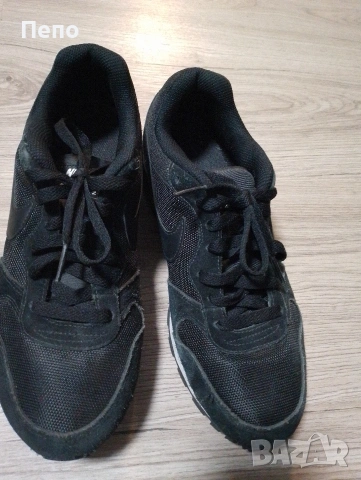 Маратонки Nike, снимка 3 - Маратонки - 53668103
