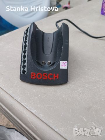 Зарядно Bosch 7v., снимка 1 - Други инструменти - 46489658