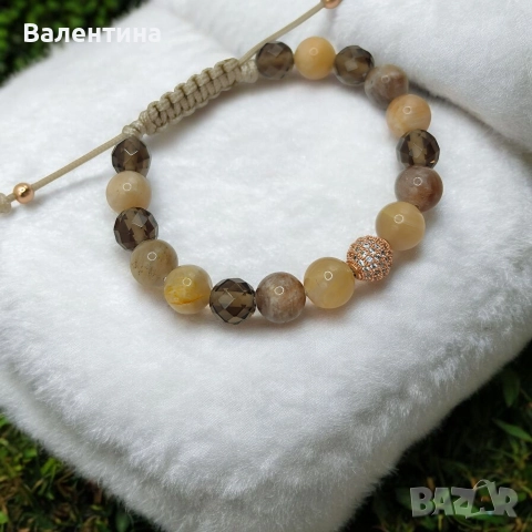 Дамска гривна с натурални камъни и 925 сребърни елементи с покритие от розово злато , снимка 2 - Гривни - 52704682