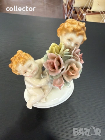 Порцеланова фигура ХЕРУВИМИ с букет от рози Karl Ens. №7906, снимка 4 - Колекции - 53663882